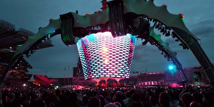 U2 360 Tour Croke Park by kstrobech is licensed under CC BY 2 0 crowd at concert